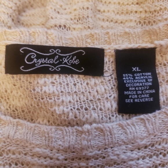 👚 Crystal-Kobe Cream Lace Trim Pullover Sweater - Picture 6 of 7